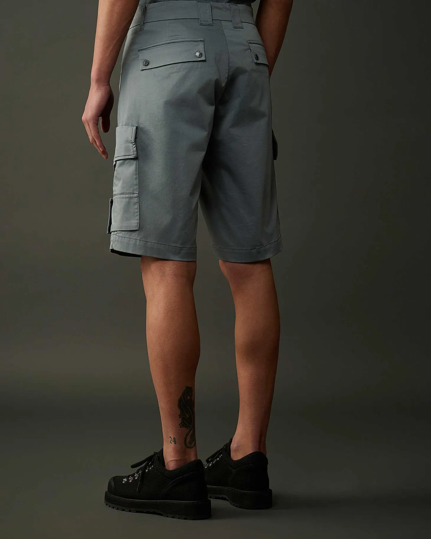 Homme C.P. Company Metropolis Series^Metropolis Series Stretch Sateen Cargo Shorts